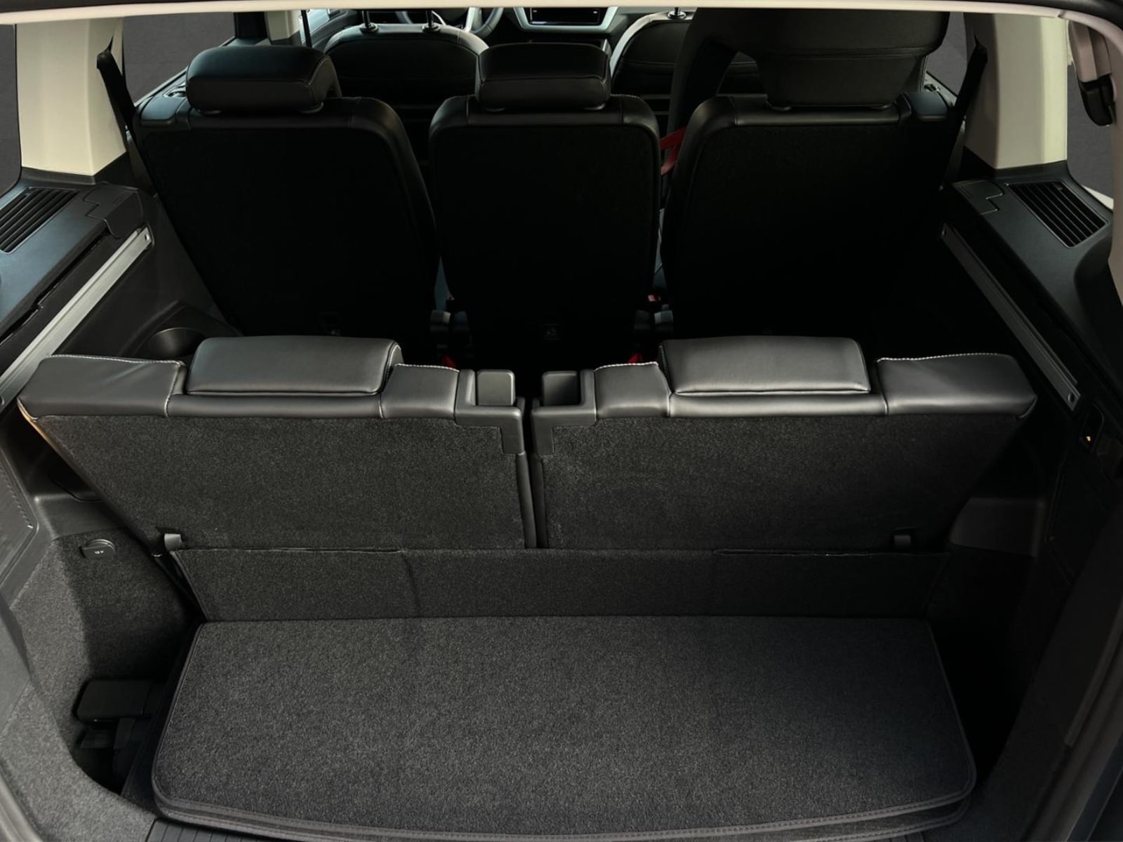 Volkswagen Touran – Bild 20