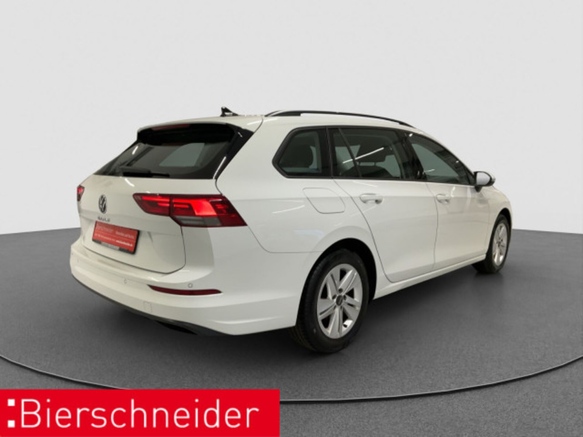 Volkswagen Golf Variant Life