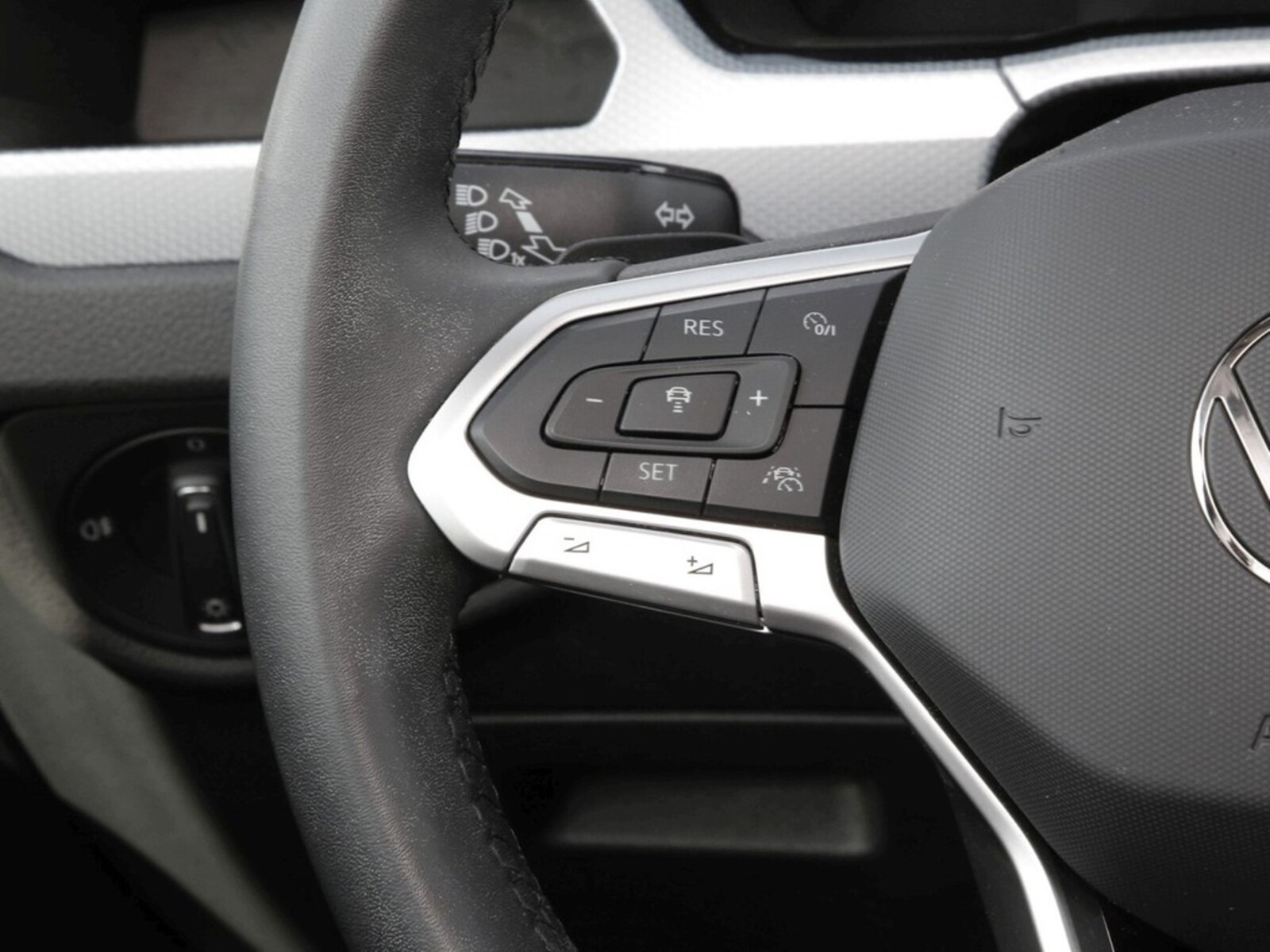 Volkswagen Touran – Bild 17