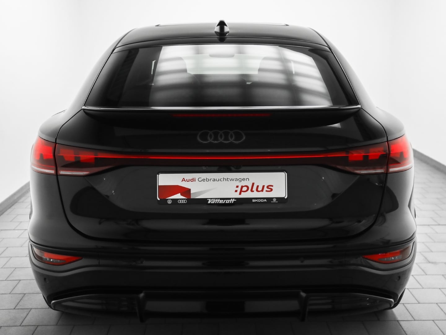 Bild über Audi Q6 Sportback e-tron e-tron performance - für weitere Informationen kontaktieren Sie den Audi Partner