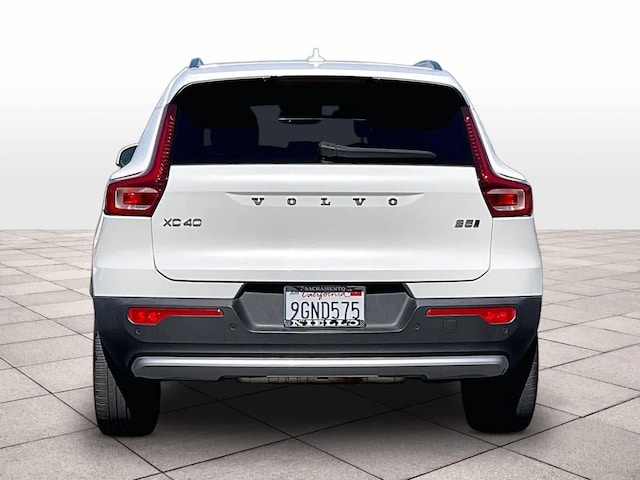 2023 Volvo XC40
