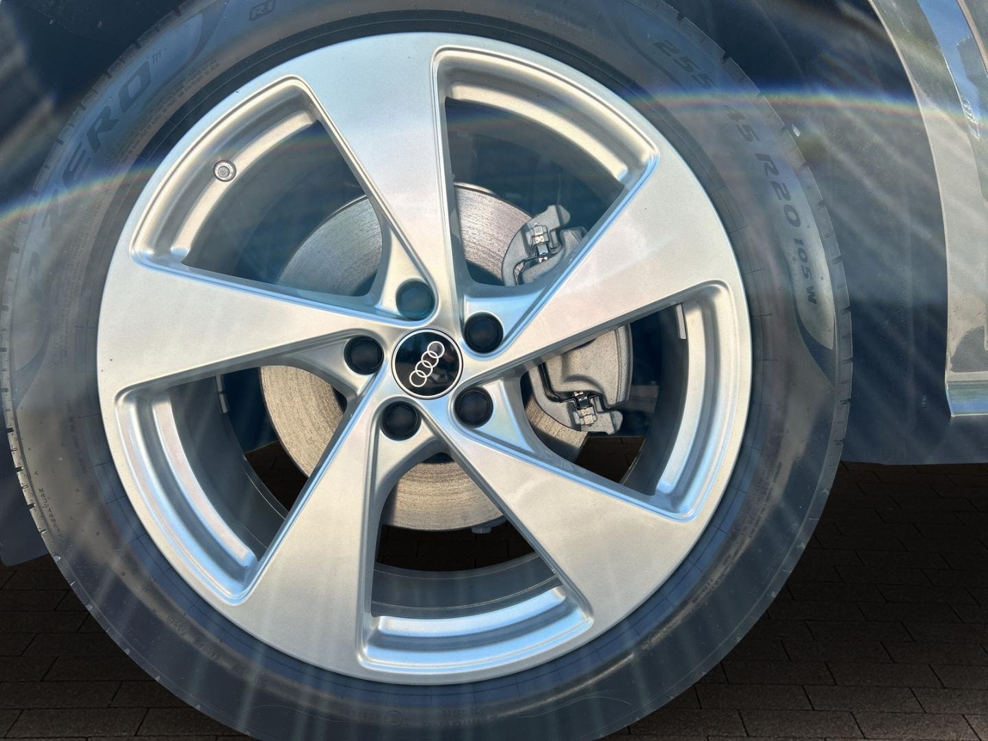 Bild über Audi Q5 Sportback TFSI quattro 150 kW S tronic - für weitere Informationen kontaktieren Sie den Audi Partner