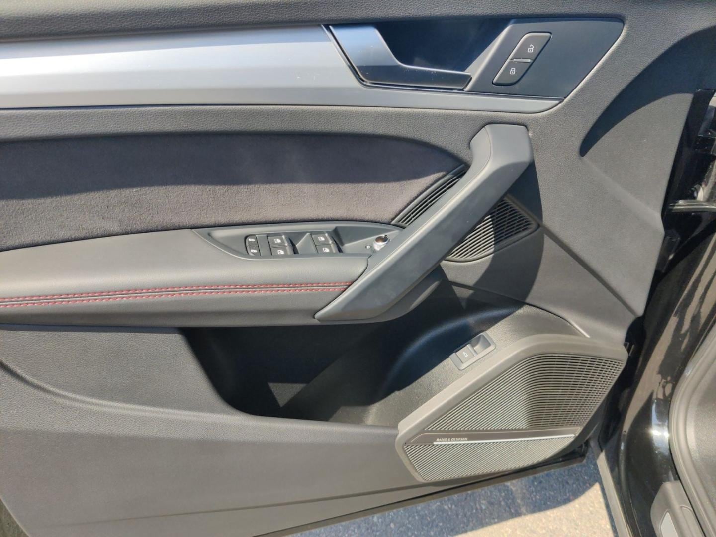 Bild über Audi SQ5 Sportback TDI tiptronic - für weitere Informationen kontaktieren Sie den Audi Partner