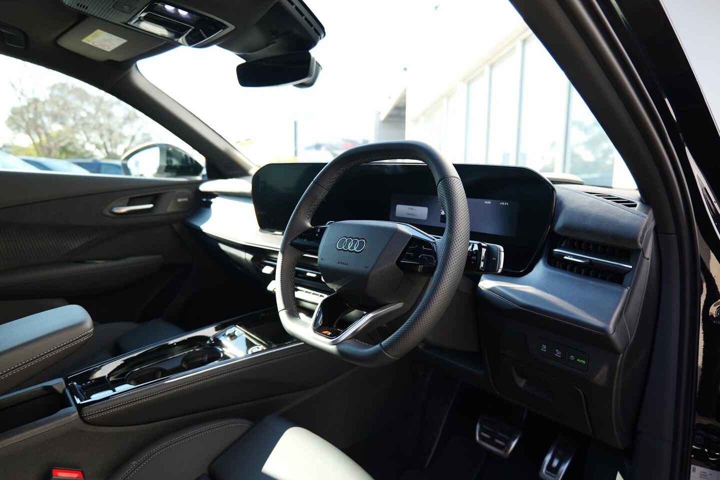 Image about Audi Q3 Sportback TFSI quattro 195 kW
