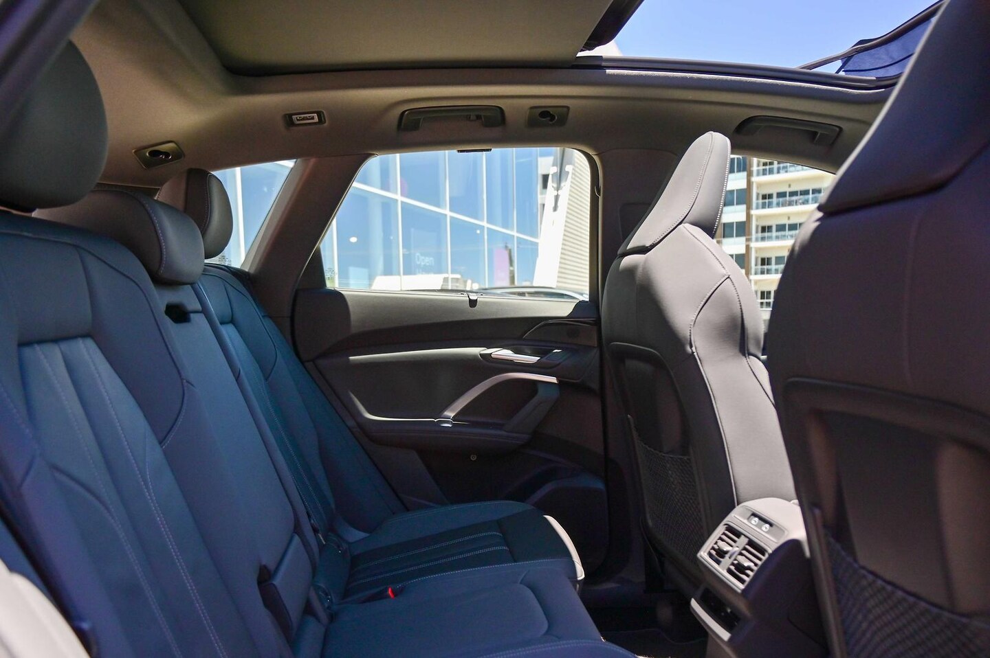 Image about Audi Q5 SUV TDI quattro 150 kW sport