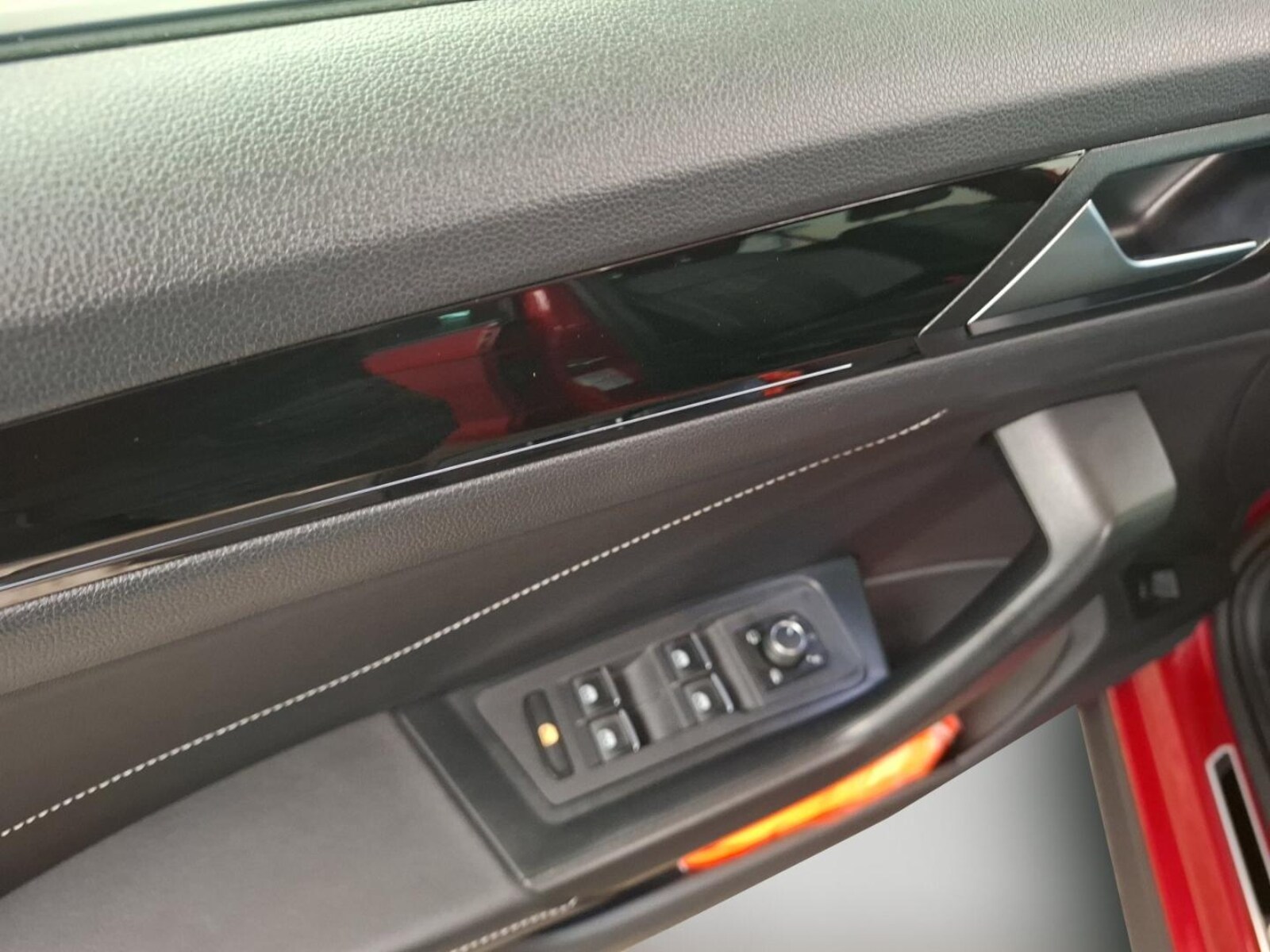 Volkswagen T-Roc – Bild 13