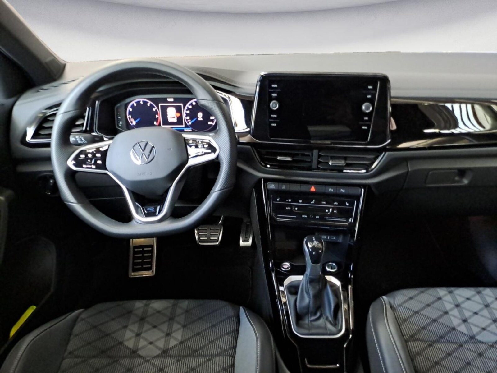 Volkswagen T-Roc – Bild 12