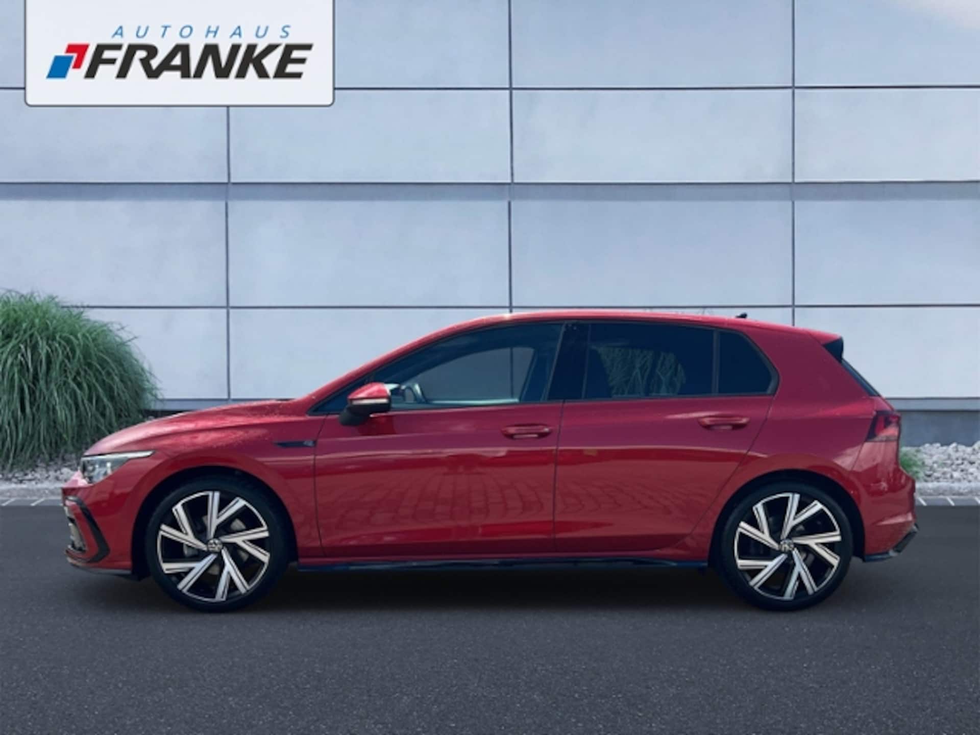 Volkswagen Golf R-Line
