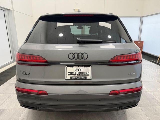 2022 Audi Q7