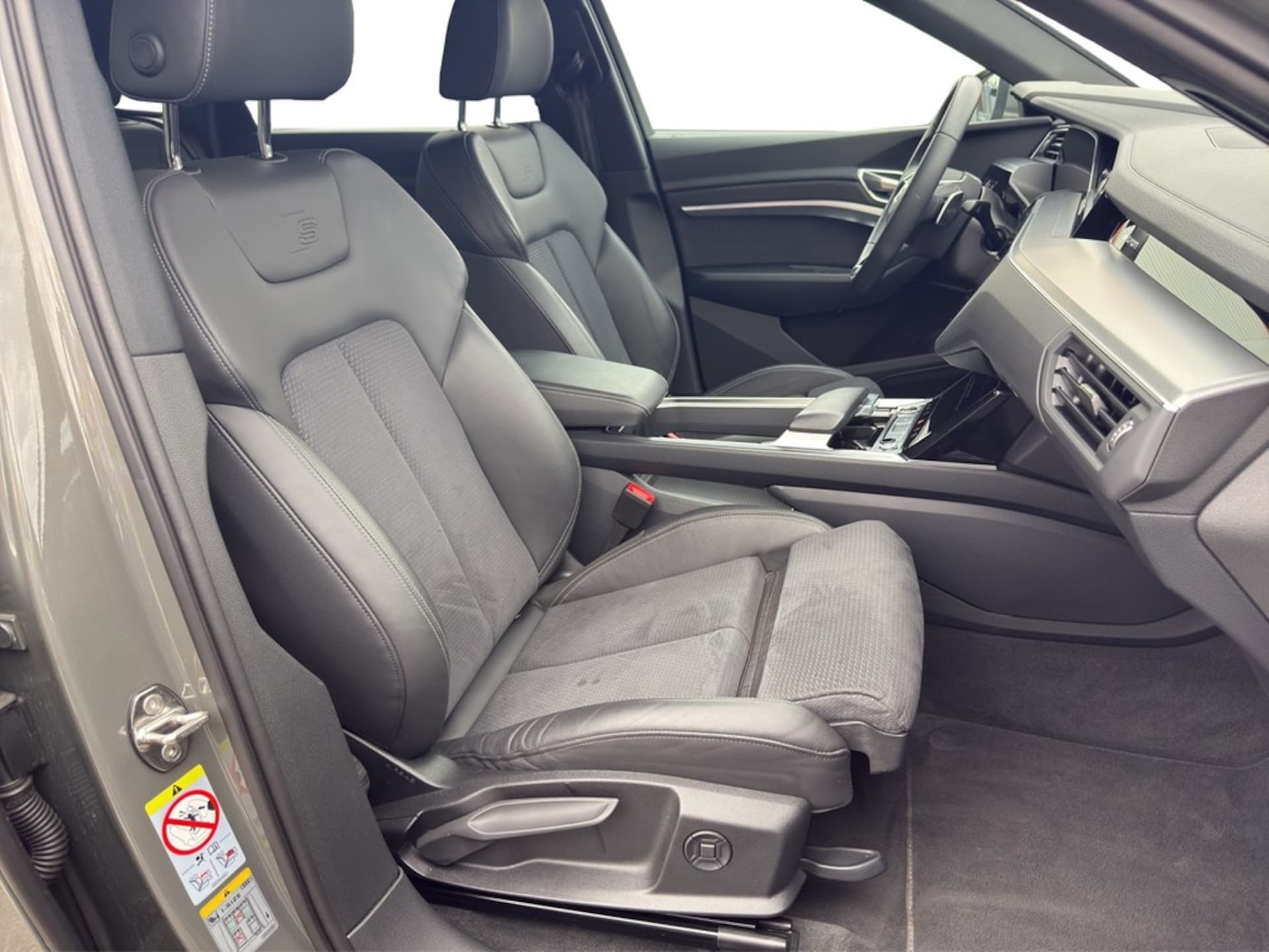 Audi Q8 Sportback e-tron Advanced