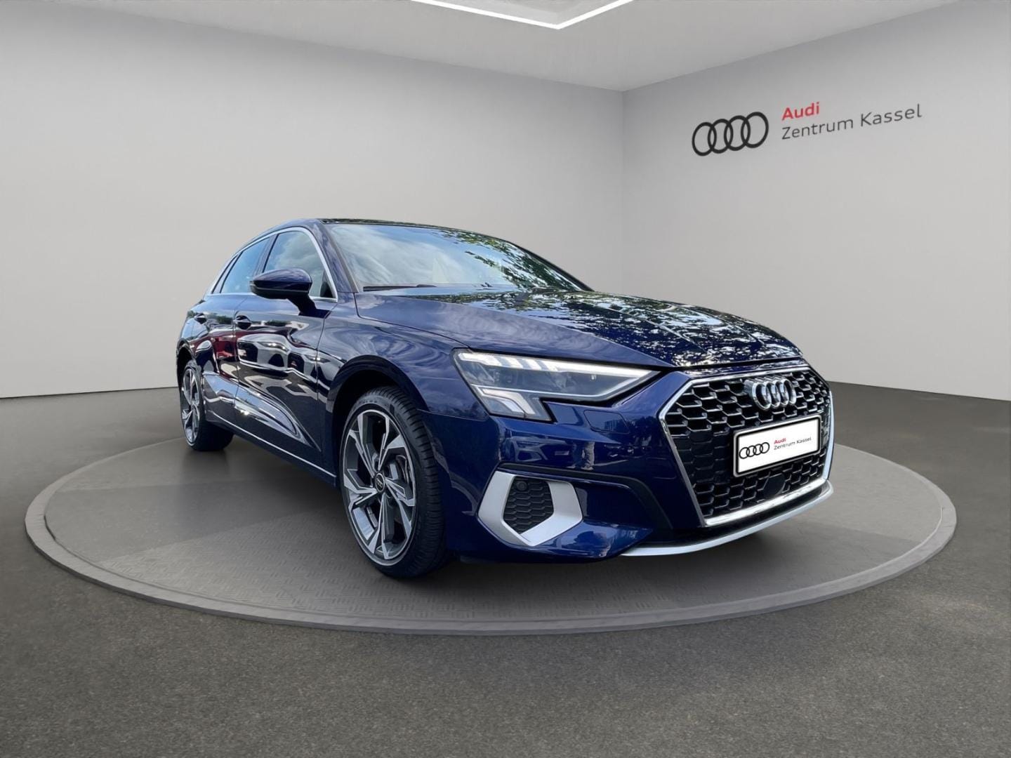 Bild über Audi A3 Sportback TFSI e advanced 40 TFSI e S tronic - für weitere Informationen kontaktieren Sie den Audi Partner
