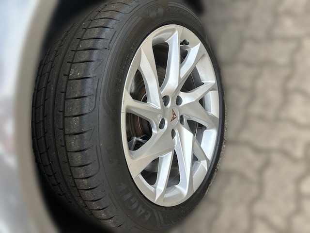 Bild des Autos 8