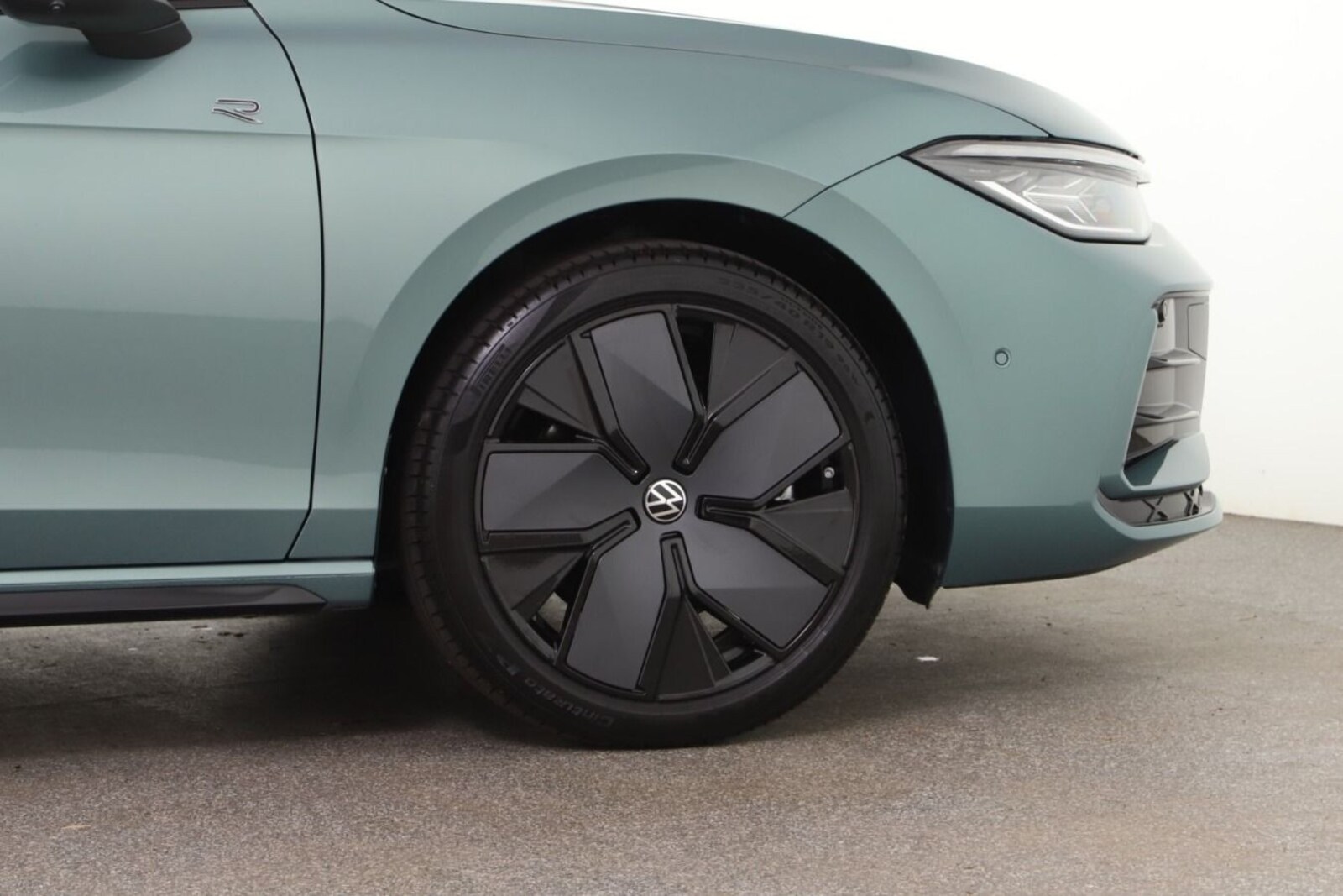 Volkswagen Passat – Bild 3