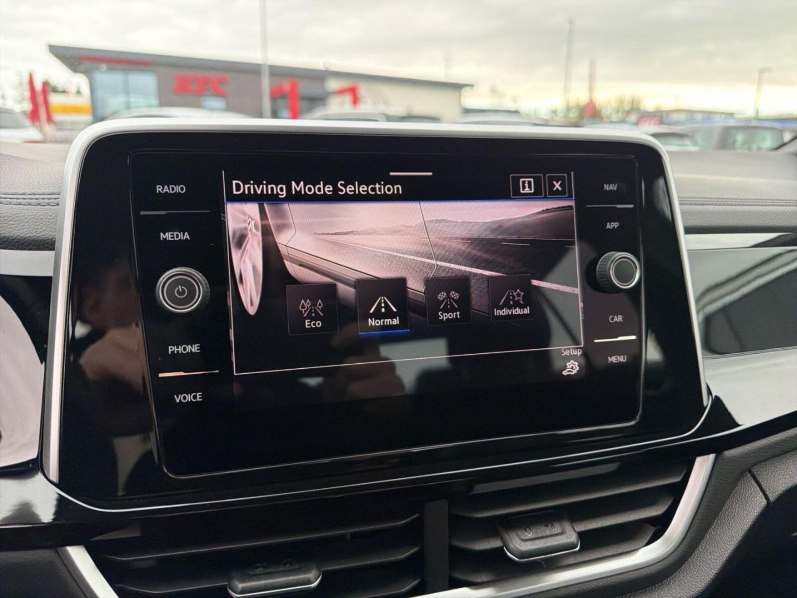 Volkswagen T-Roc – Bild 22
