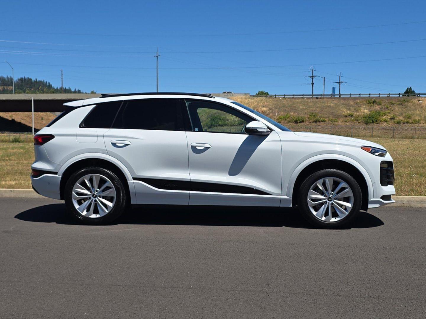 Used 2025 Audi Q6 e-tron Premium with VIN WA112BGF8SA013655 for sale in Eugene, OR