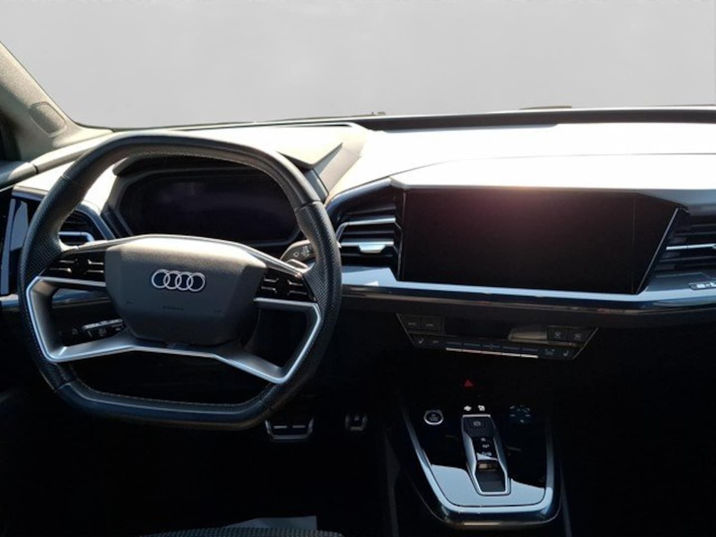 Bild über Audi Q4 Sportback e-tron 35 e-tron - für weitere Informationen kontaktieren Sie den Audi Partner