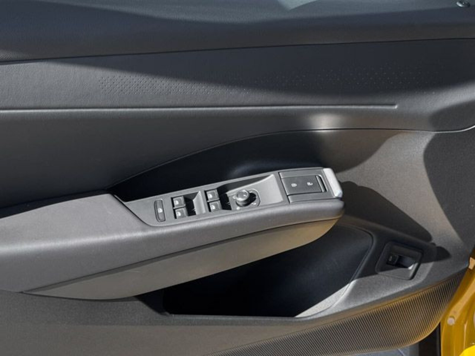 Volkswagen T-Roc – Bild 15