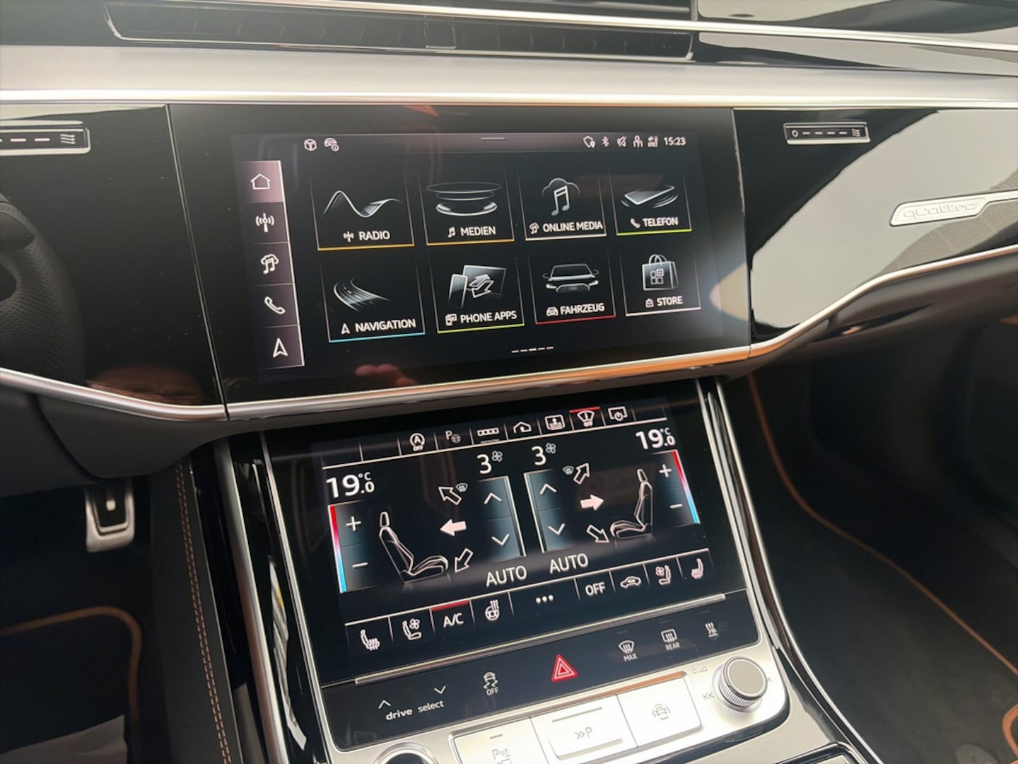 Bild über Audi A8 60 TFSI quattro tiptronic - für weitere Informationen kontaktieren Sie den Audi Partner
