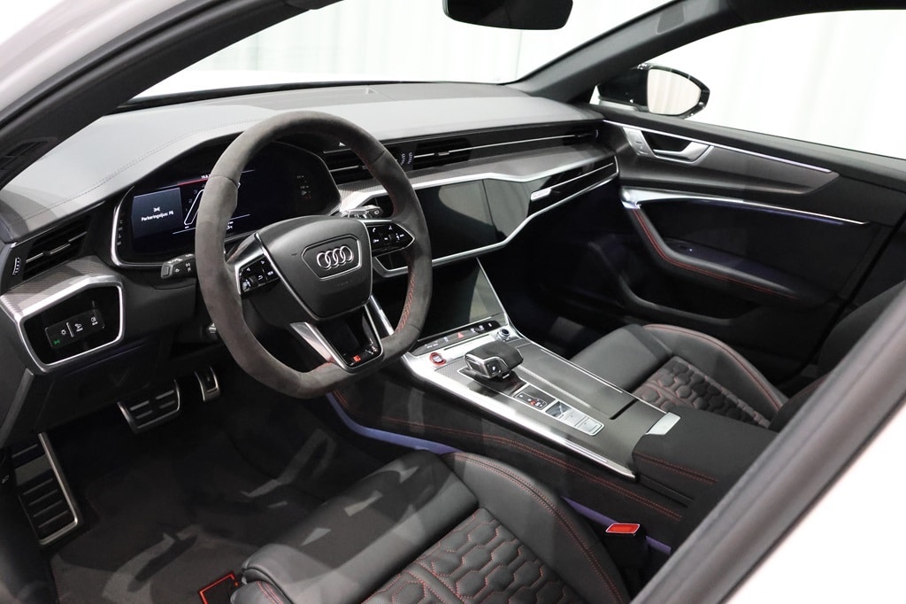 Bild som visar Audi RS 6 Avant RS 6 Avant performance 630 hk tiptronic - för mer information kontakta din Audi Partner