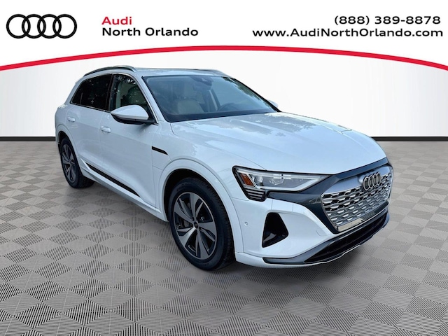 Photo of 2024 Audi Q8 e-tron