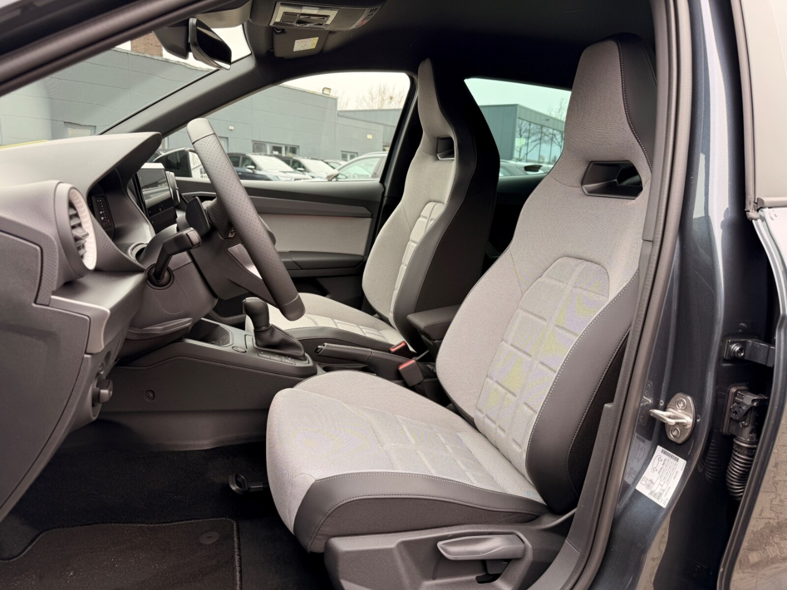 SEAT Arona – Bild 9