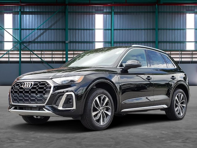 Photo of 2023 Audi Q5 