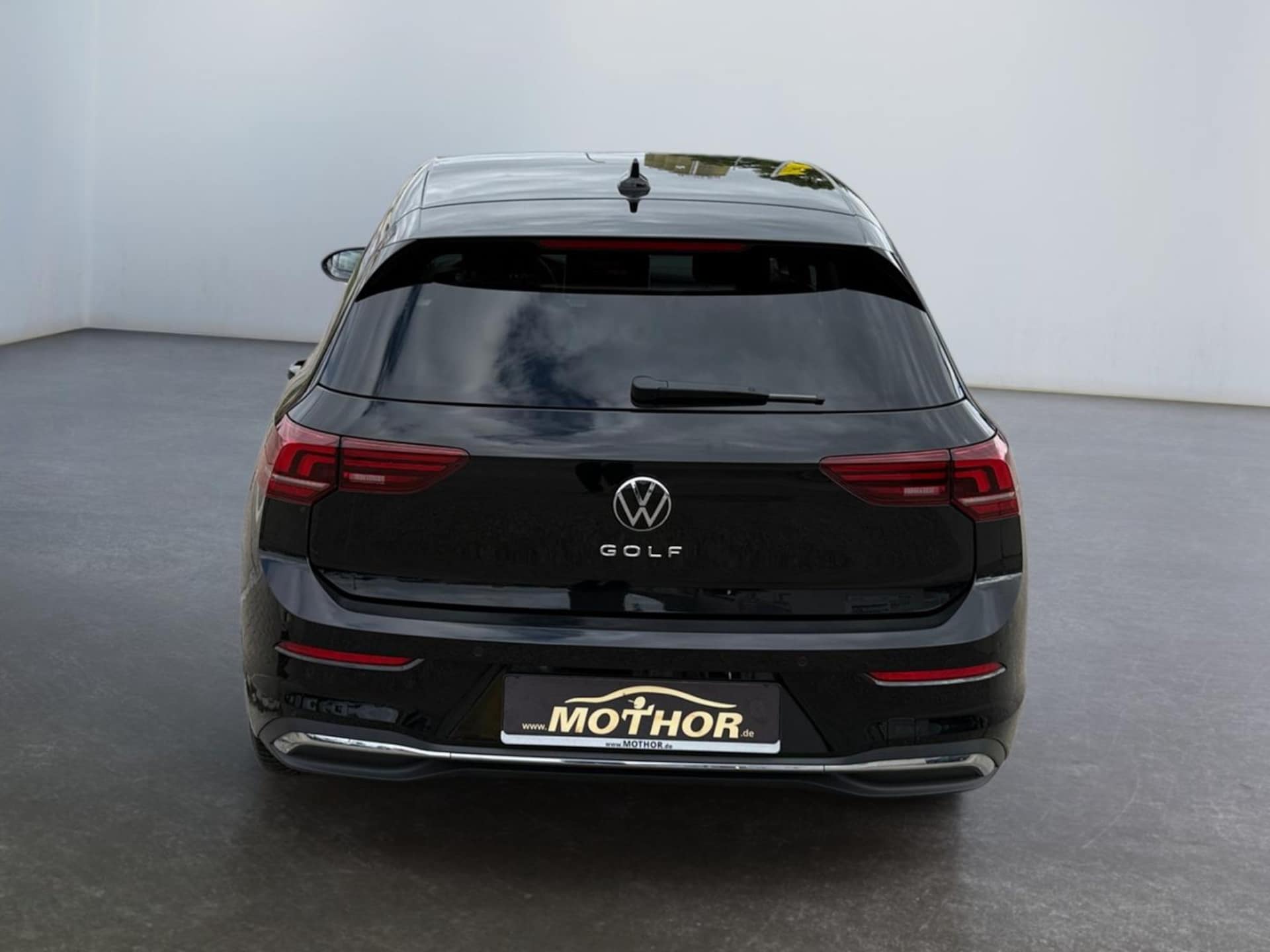 Volkswagen Golf Life