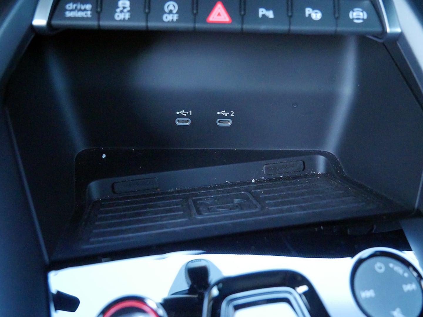 Bild über Audi S3 Limousine TFSI quattro S tronic - für weitere Informationen kontaktieren Sie den Audi Partner