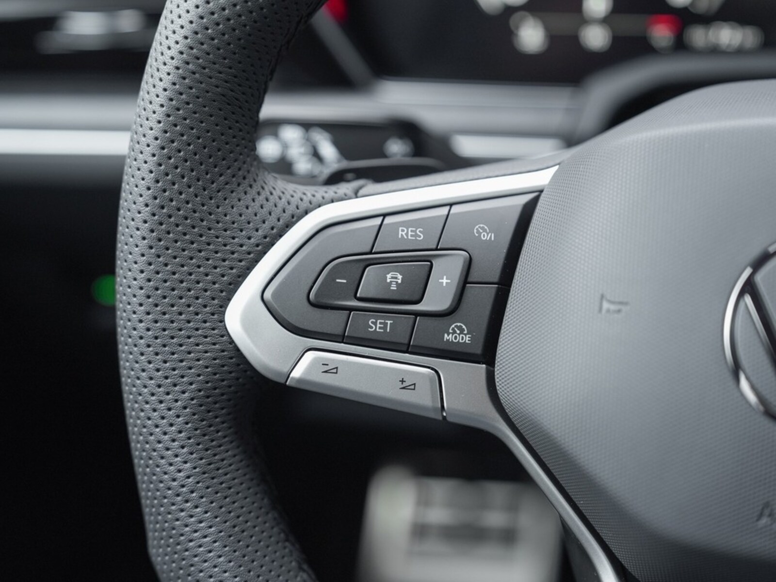 Volkswagen Touareg – Bild 22