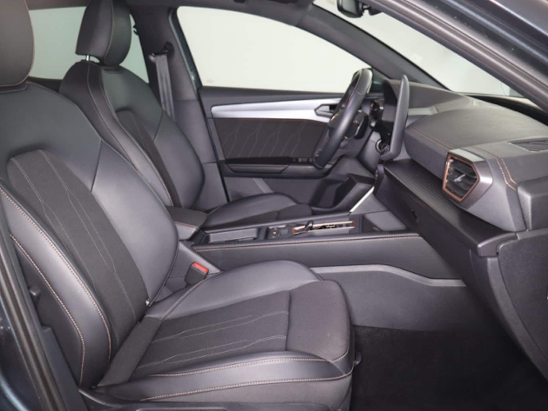CUPRA Leon