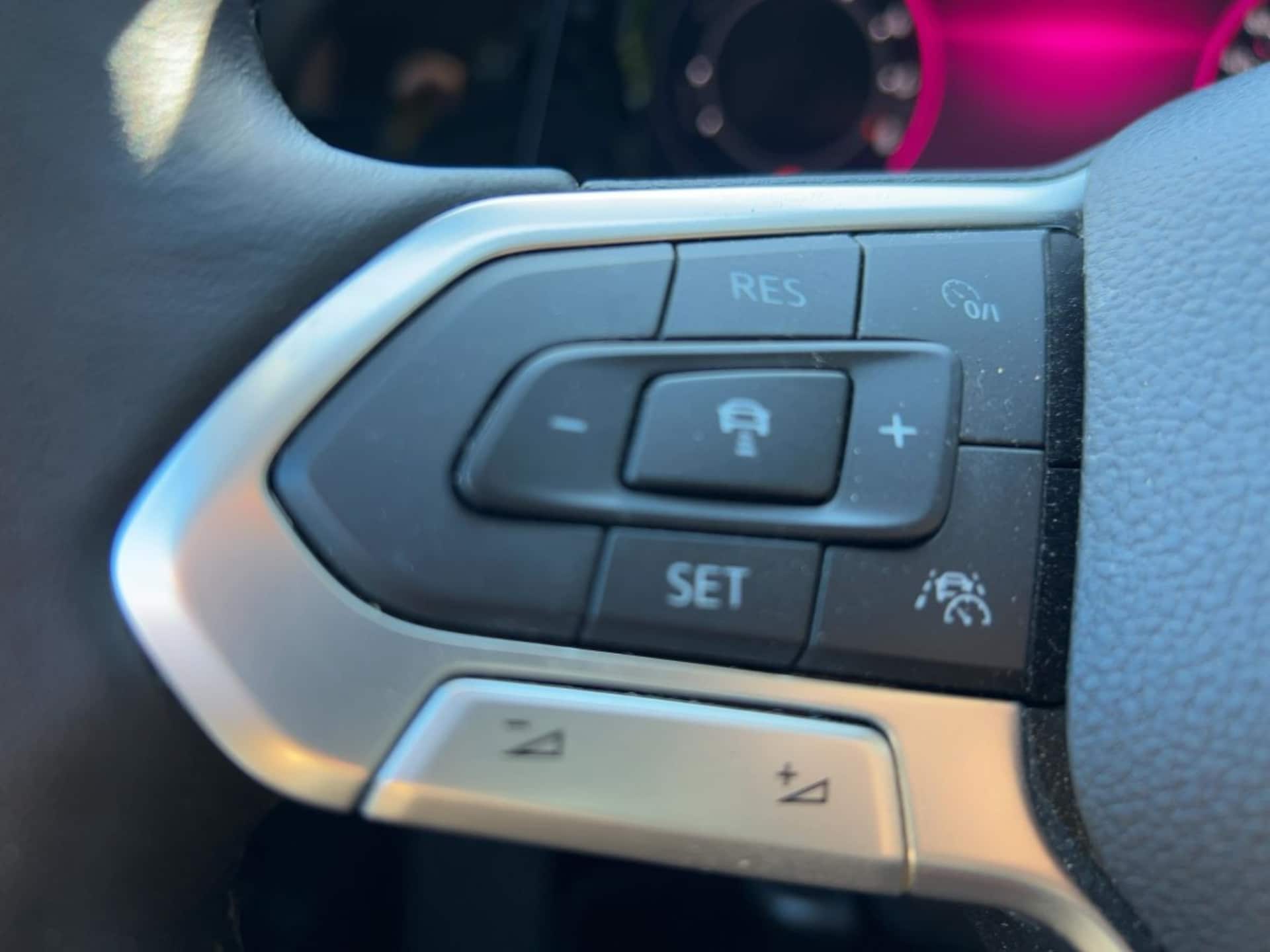 Volkswagen Golf Style