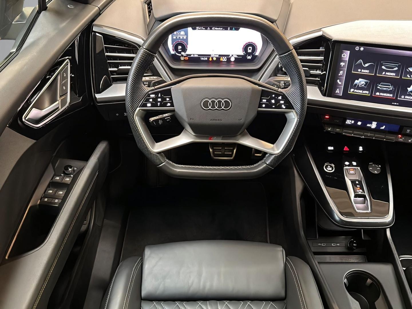 Bild über Audi Q4 e-tron 45 e-tron quattro - für weitere Informationen kontaktieren Sie den Audi Partner