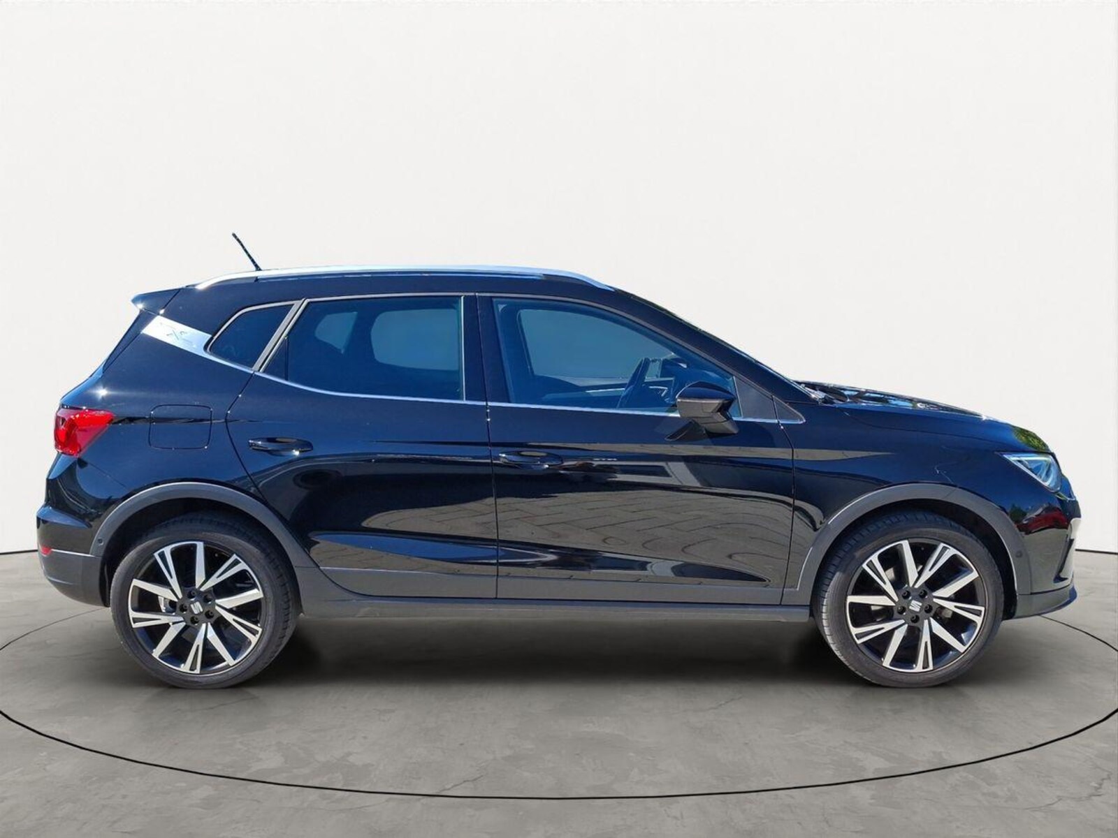 SEAT Arona – Bild 2