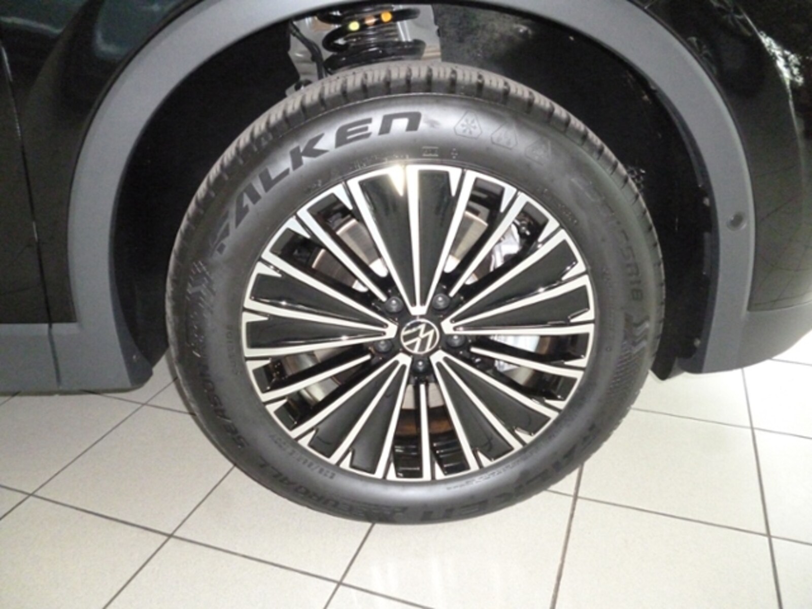 Volkswagen Tiguan – Bild 14