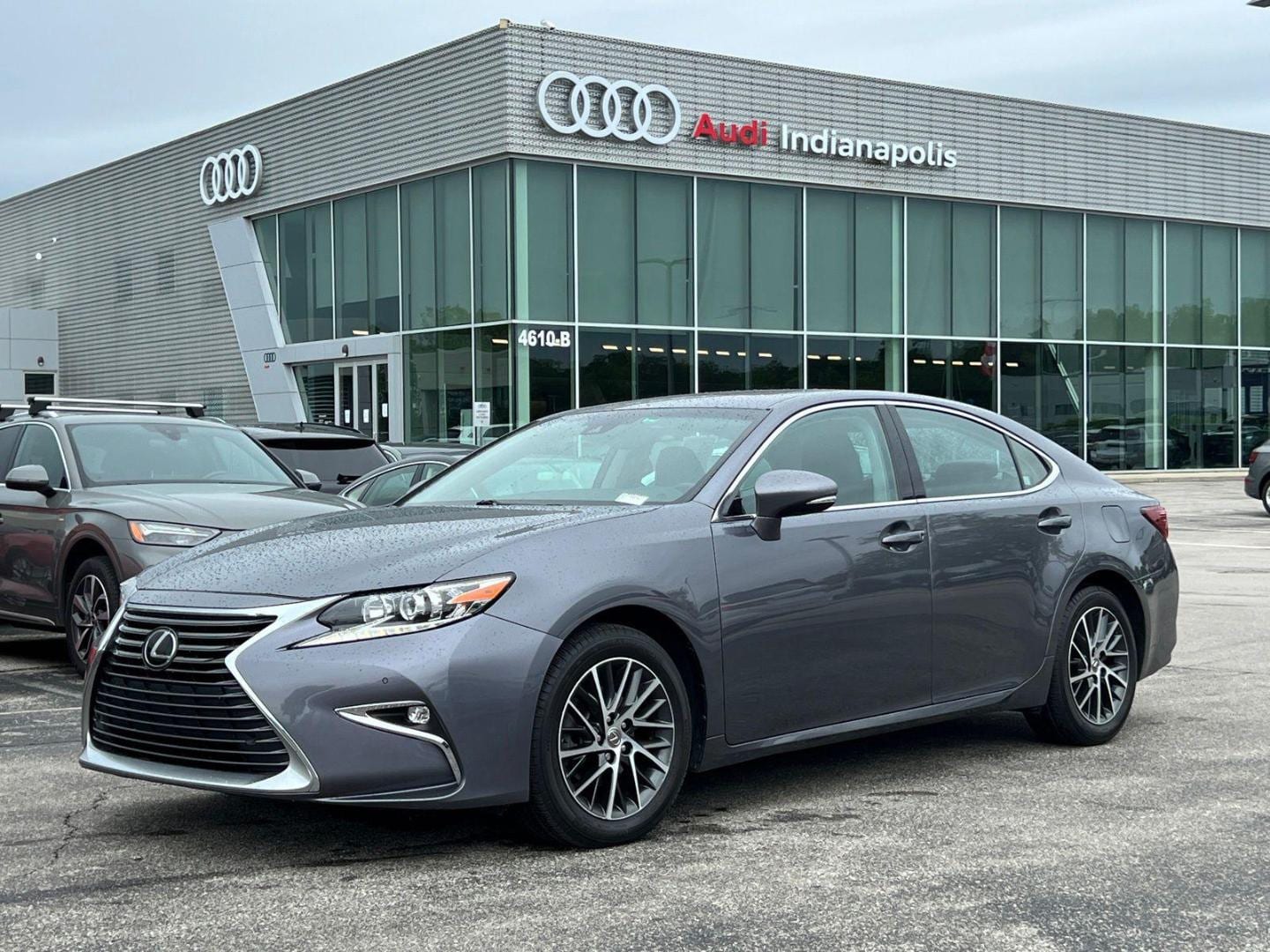 2017 Lexus ES 350 350's photo