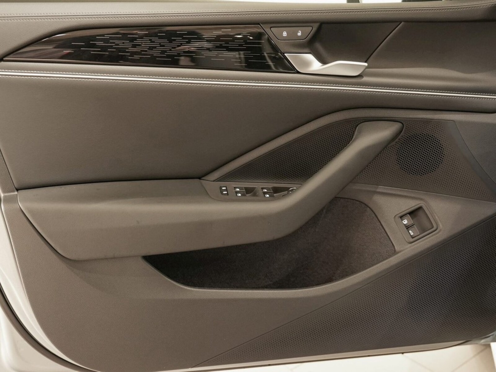 Volkswagen Passat – Bild 17