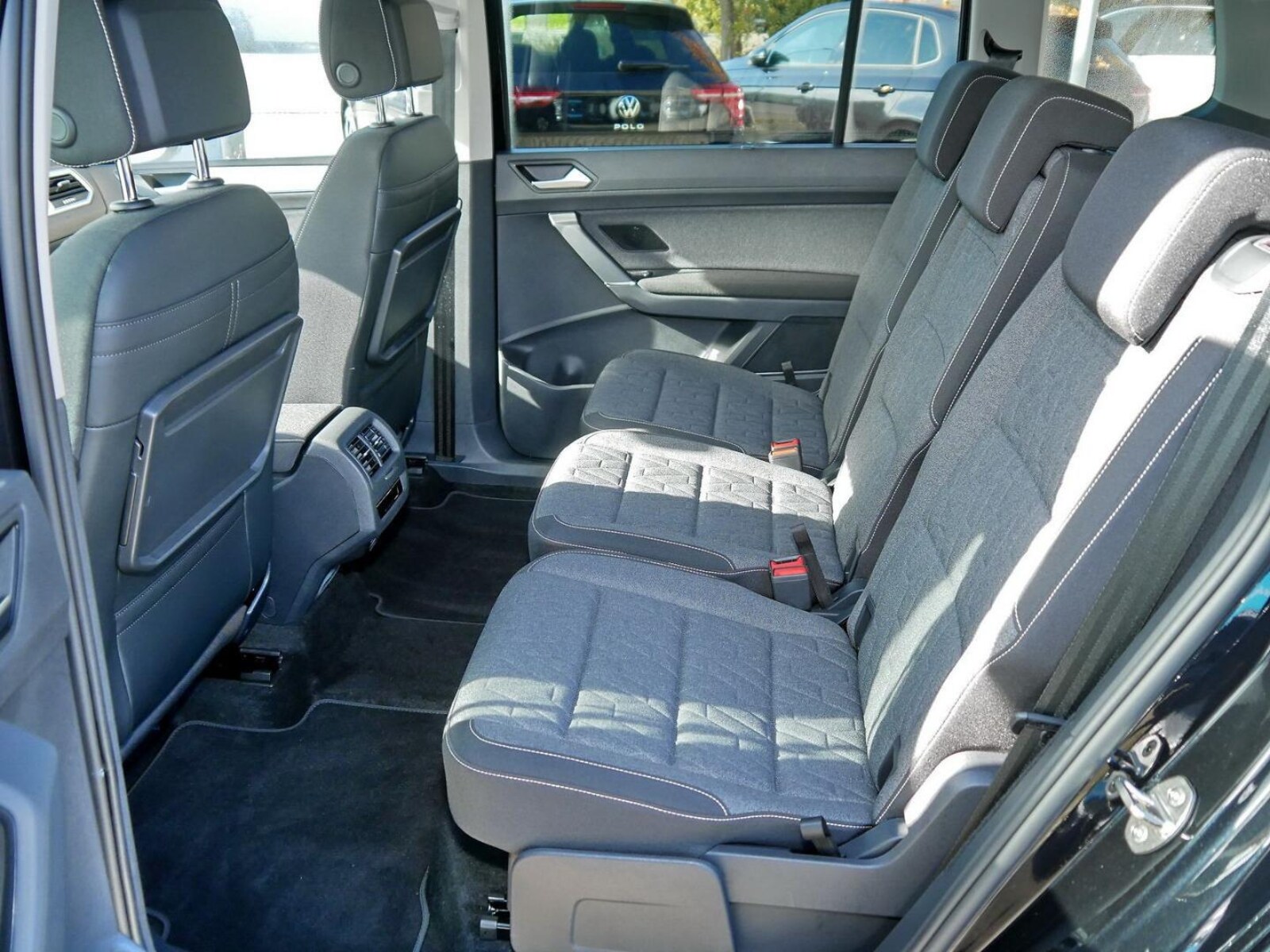 Volkswagen Touran – Bild 10