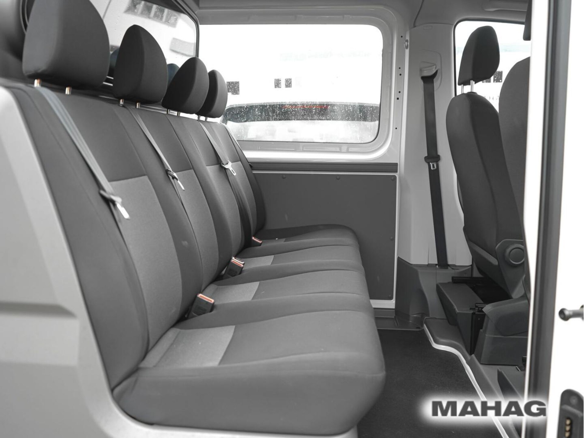 Volkswagen Crafter Kasten mittlerer Radstand