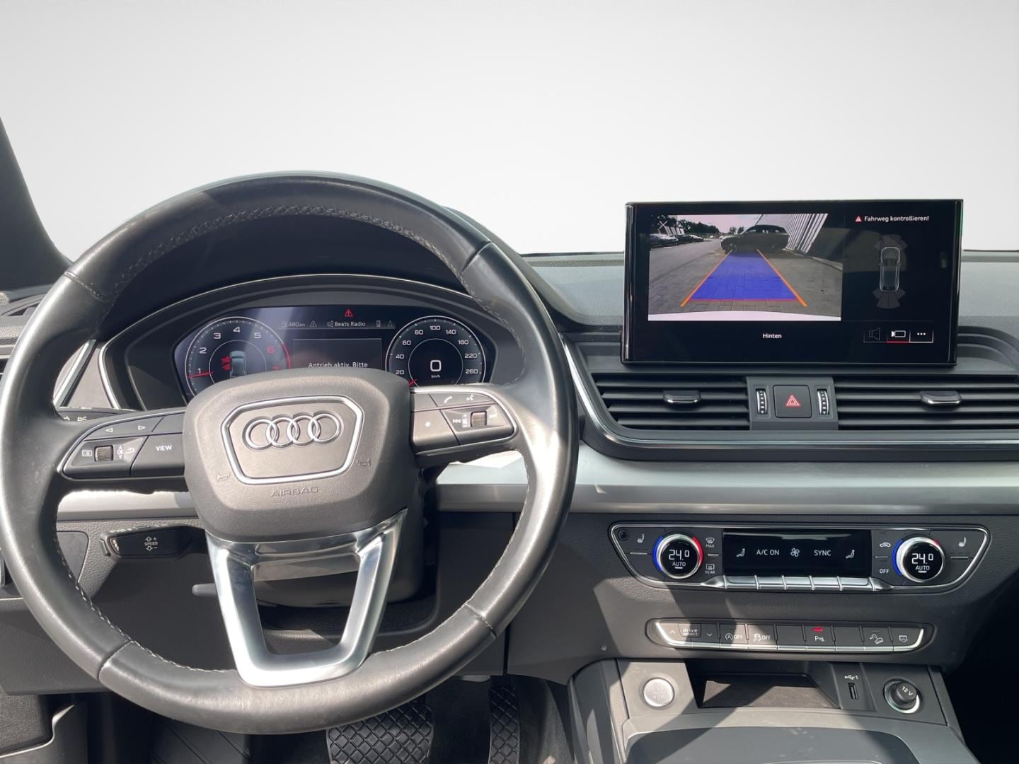 Bild über Audi Q5 Sportback 40 TFSI quattro S tronic - für weitere Informationen kontaktieren Sie den Audi Partner