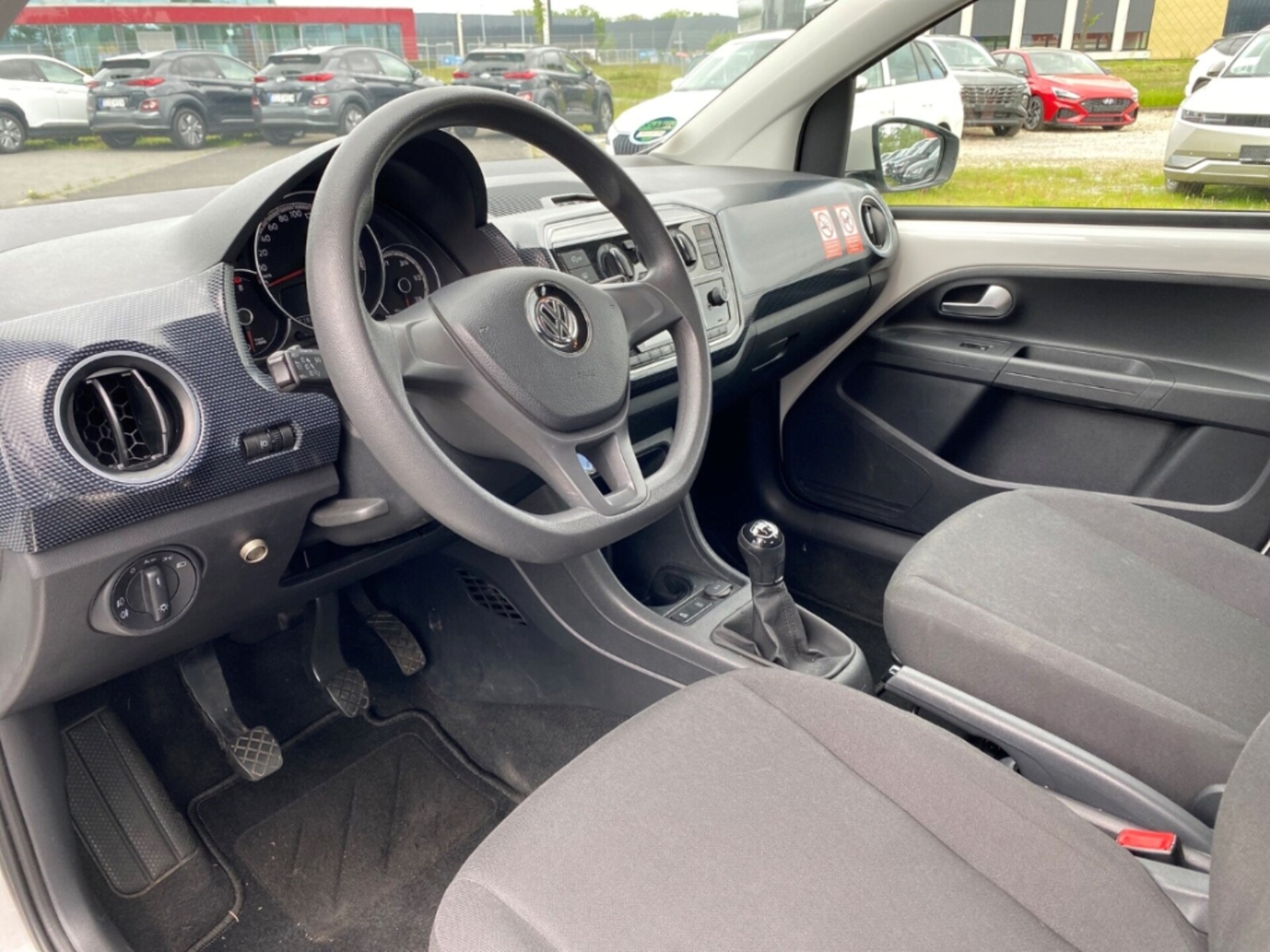 Volkswagen up! move up!