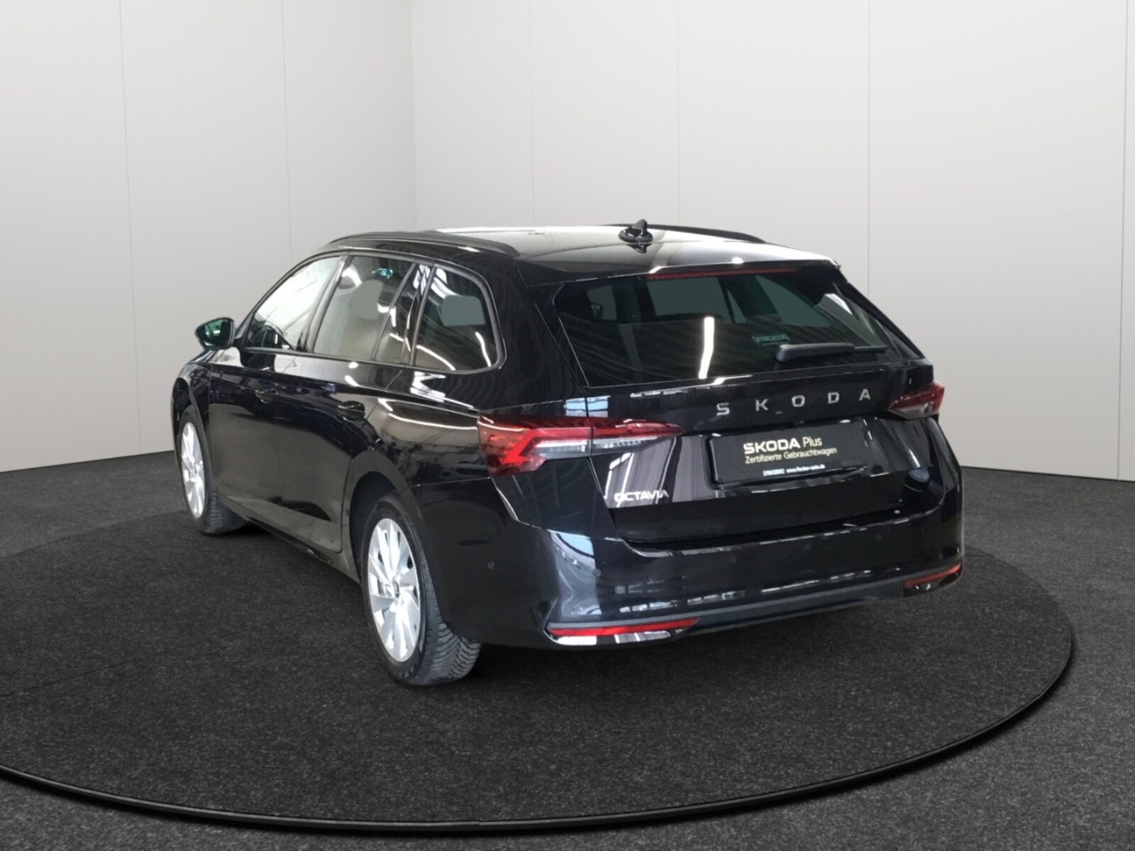 Škoda Octavia Combi – Bild 4
