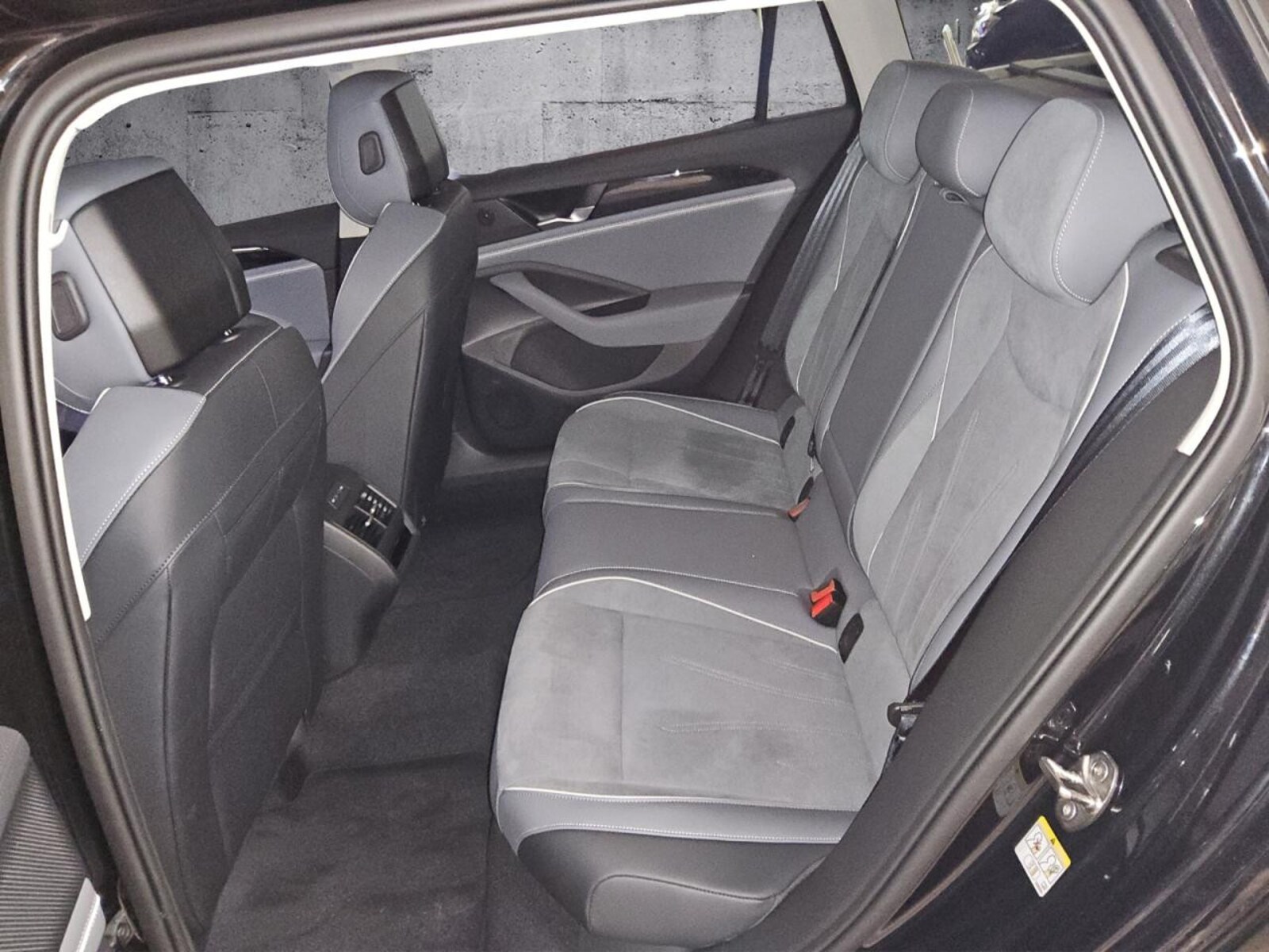 Volkswagen Passat – Bild 8