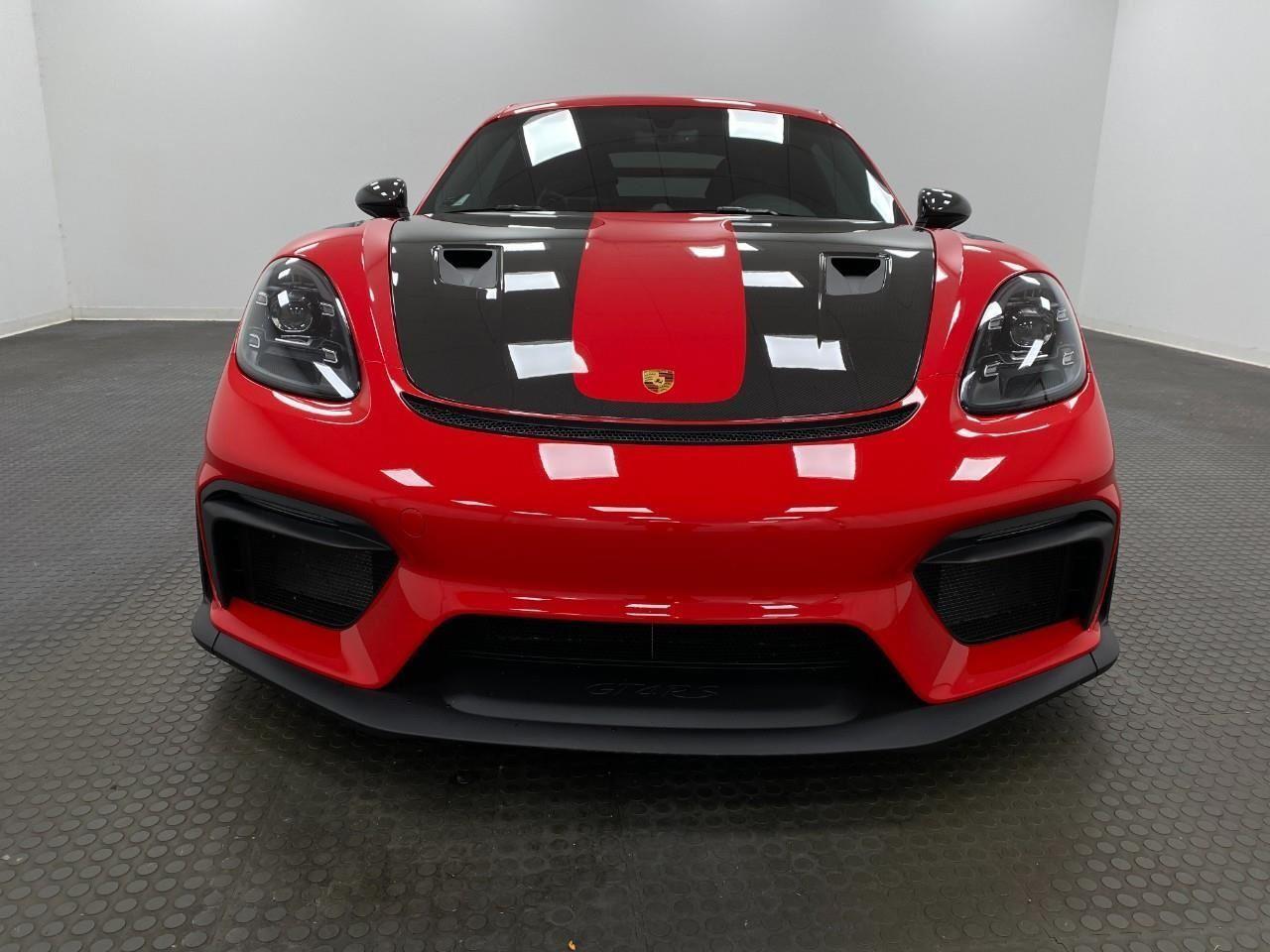 2025 Porsche 718 GT4 RS - Photo 48