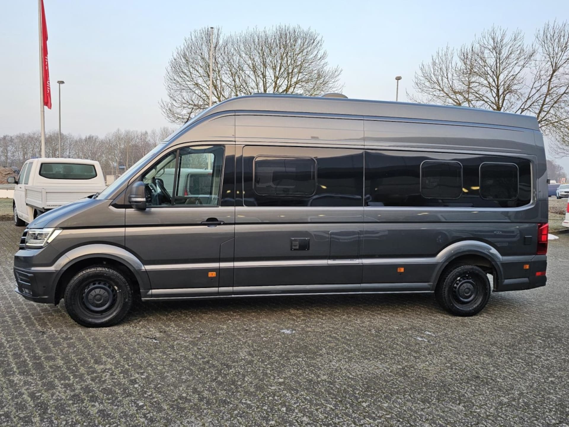 Volkswagen Grand California 680