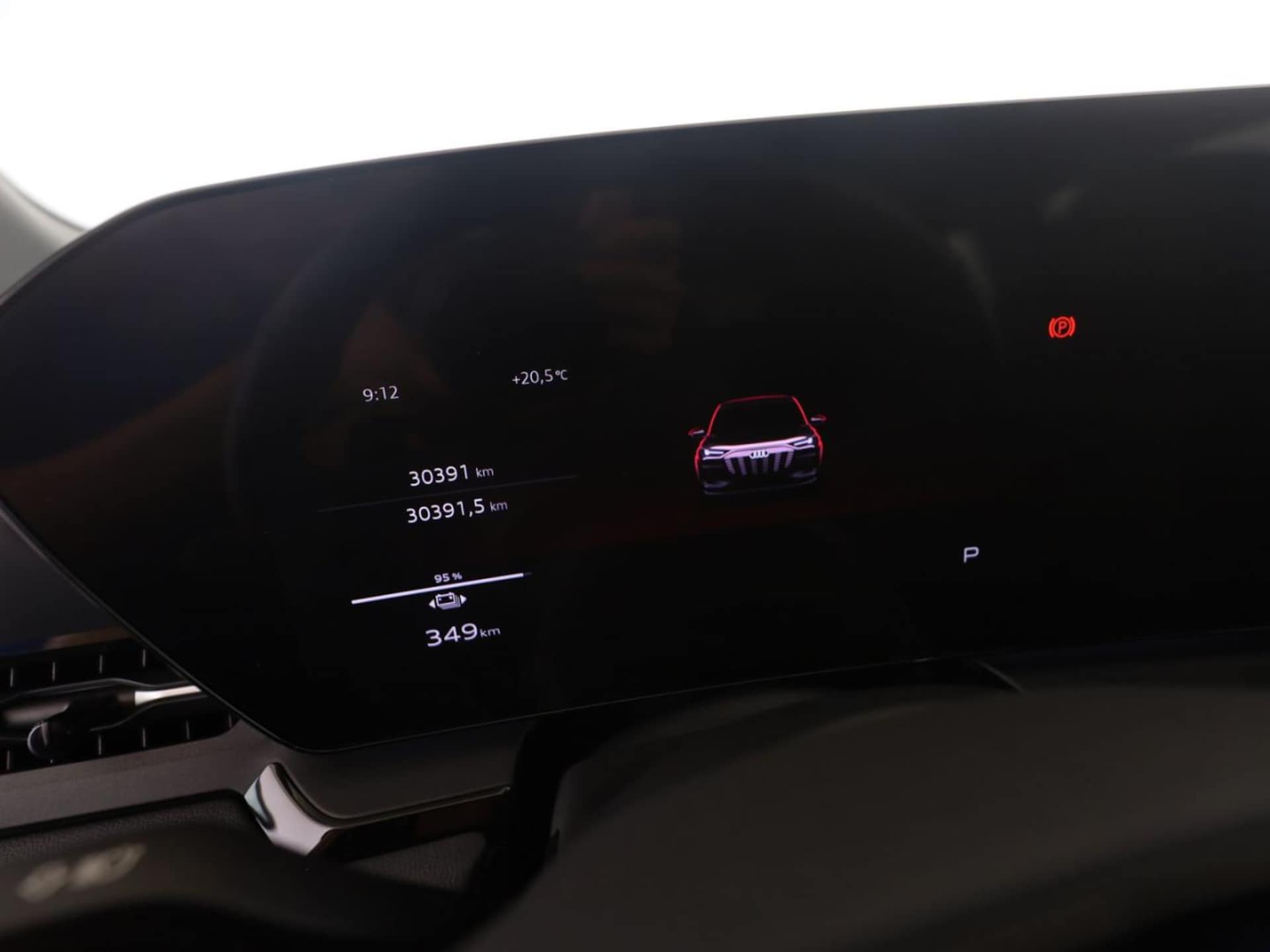 Audi Q6 SUV e-tron