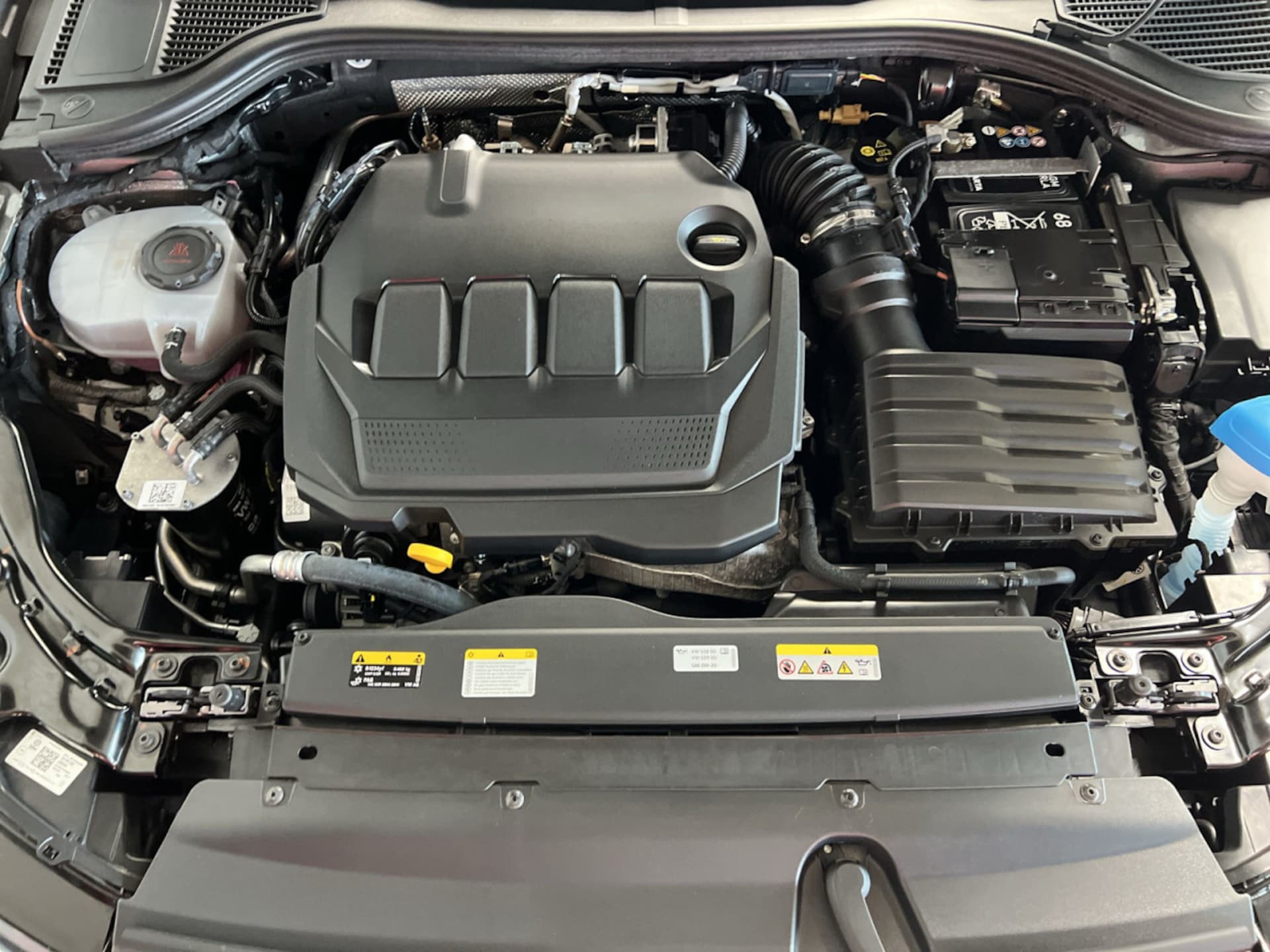 Volkswagen Passat Business
