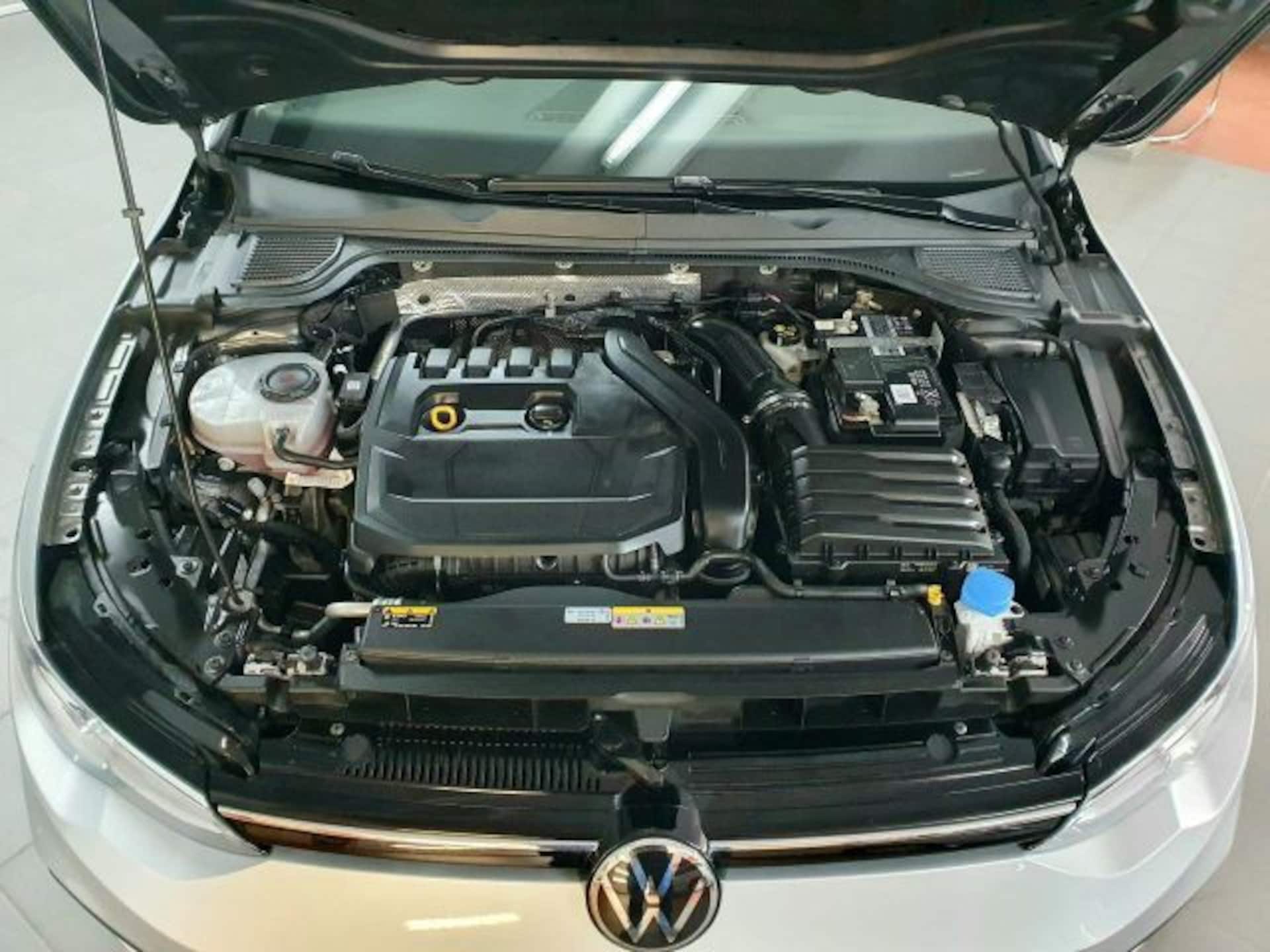 Volkswagen Golf Variant Life