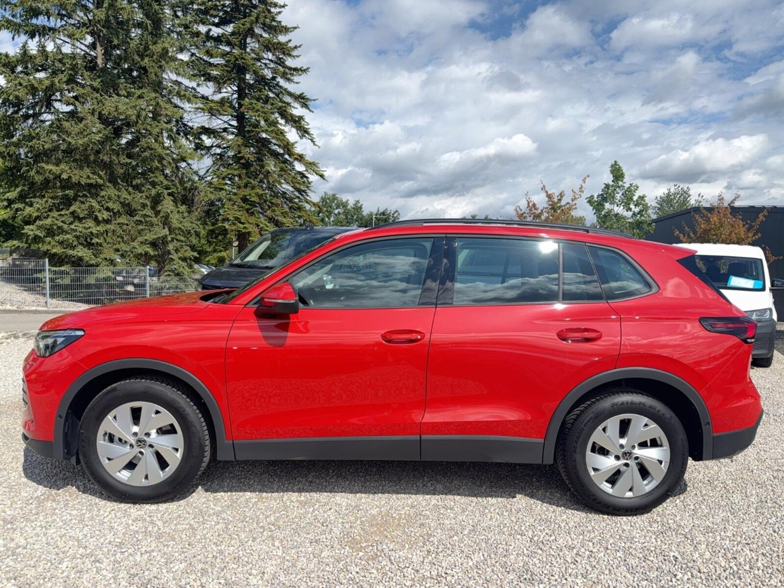 Volkswagen Tiguan – Bild 3