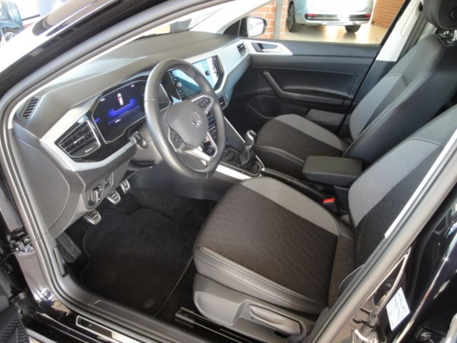 Volkswagen Polo – Bild 6