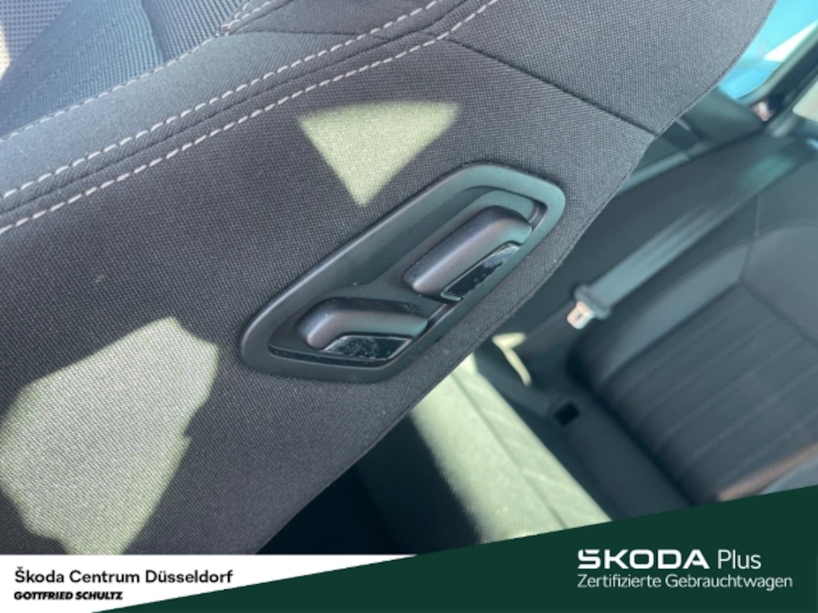 Škoda Superb Combi – Bild 25